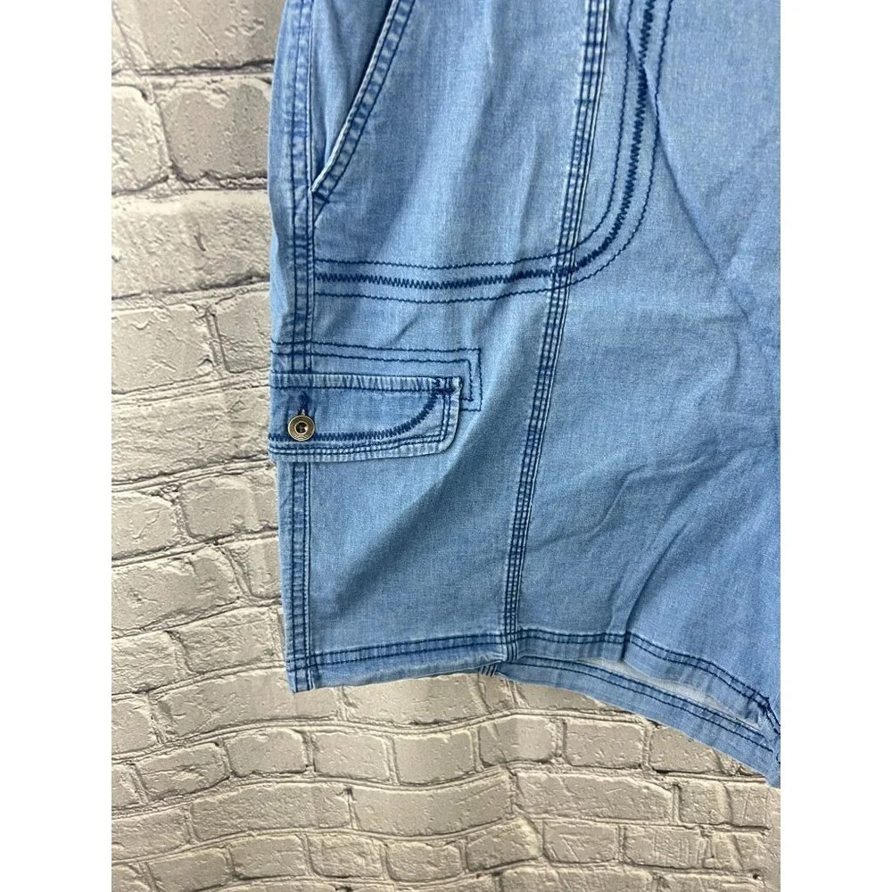 Style & Co Chambray Blue Zip Zag Cargo Pocket Shorts size 18W Mid Rise - Picture 9 of 11